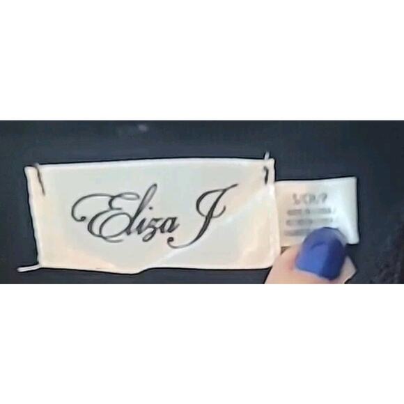 Eliza J Black Double Ruffle Scallop Ribbed Sheath Dress – Size Small NWT - Picture 4 of 9